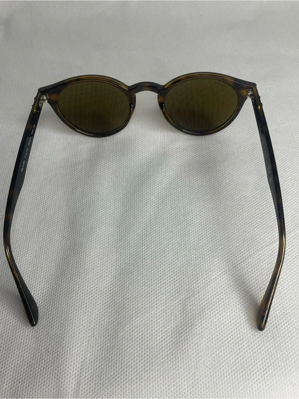 Ray-Ban pictures can